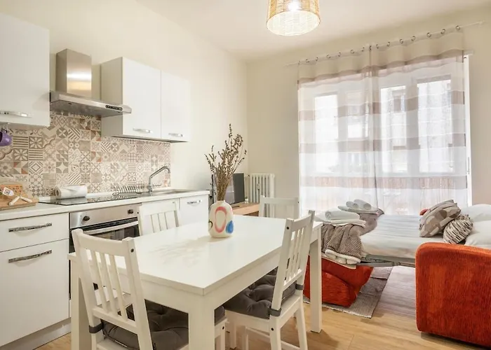  Apartman *